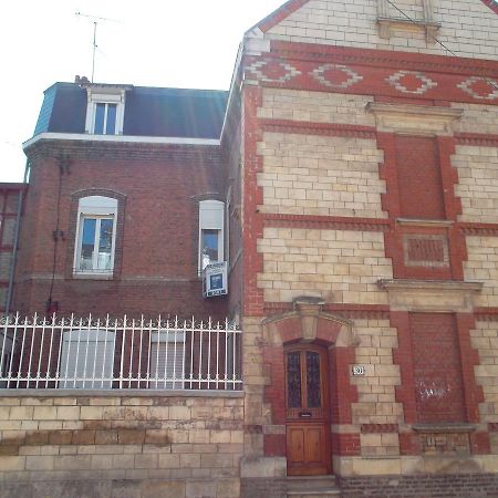 Edimbourg Avenue Bed and Breakfast Amiens Exteriör bild